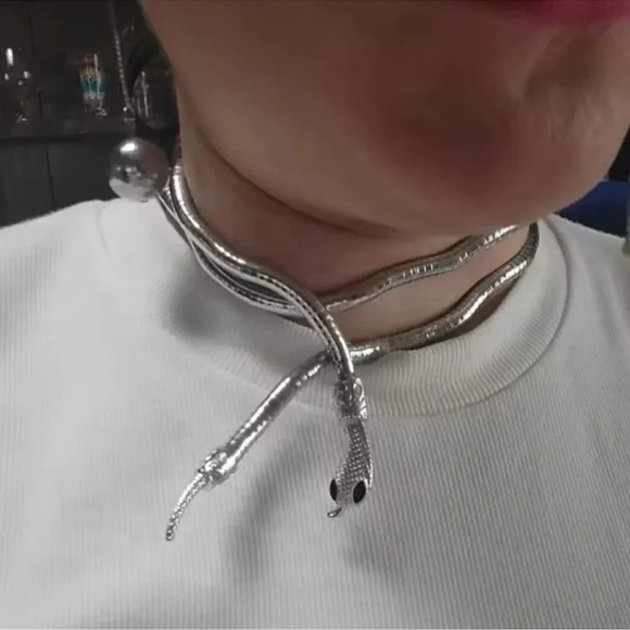 Serpenti Black Metallic Magic Snake Cool Bendy Multilayer Necklace - Picture 8 of 14